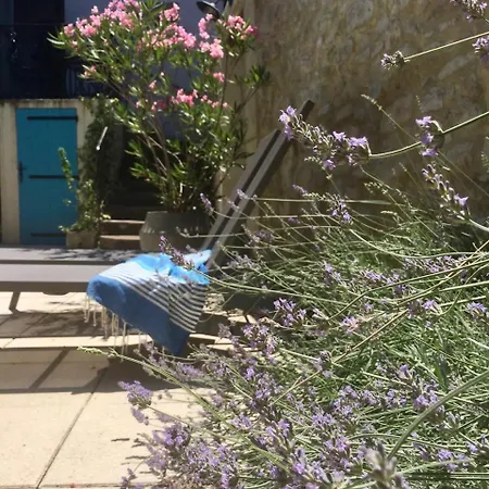 Vakantiehuis L'autre Maison - Grand De Charme Pres D'uzes